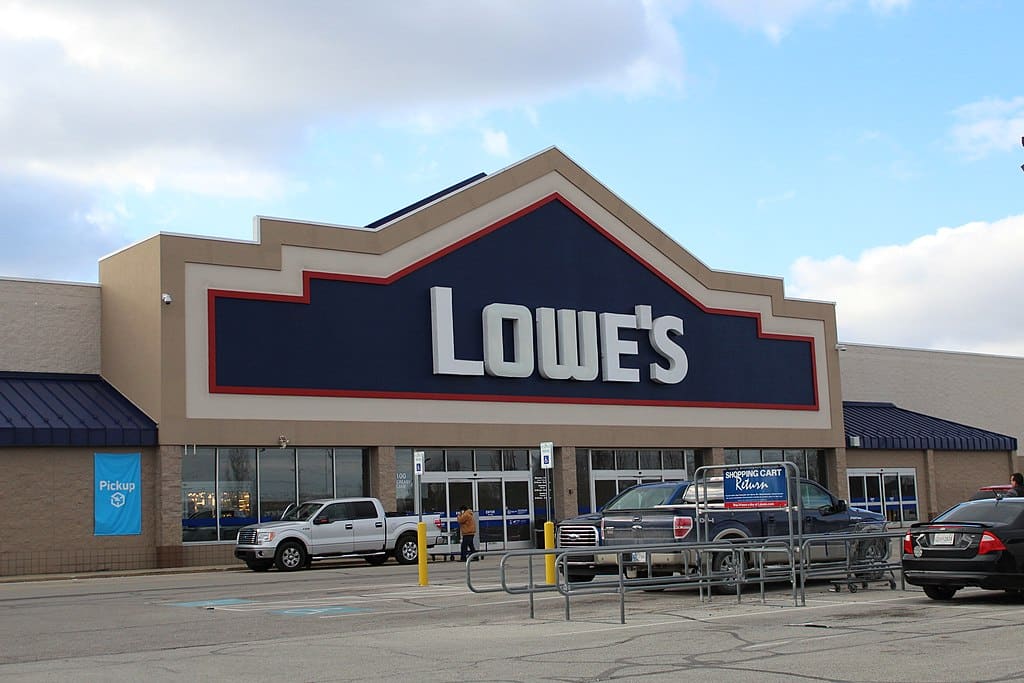 Does Lowe's Drug Test? (Updated For January 2024)